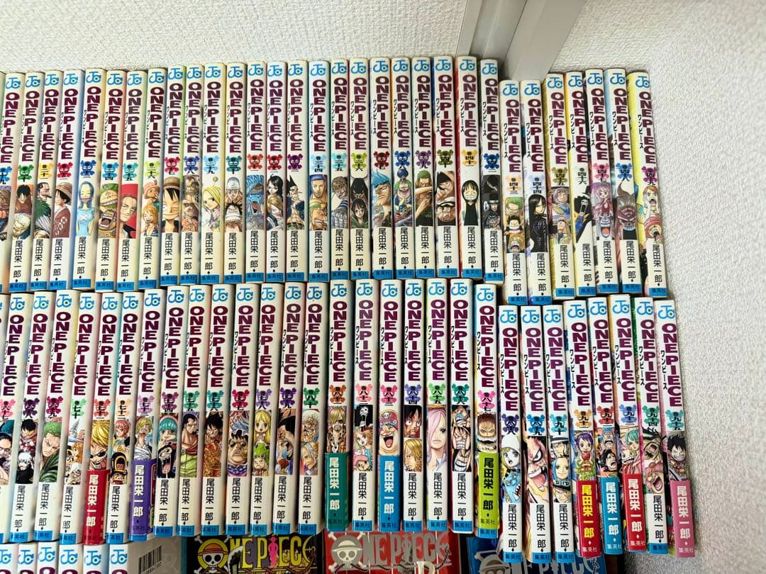 【56巻以降初版】ワンピース1巻〜114巻　 全巻セット+公式ガイド本2冊初版