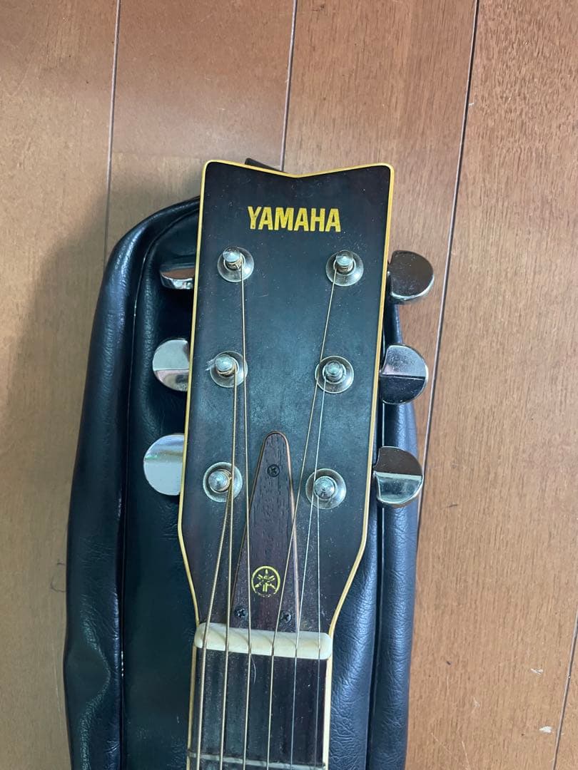 ❷ YAMAHA FG-201 ヤマハ ギター