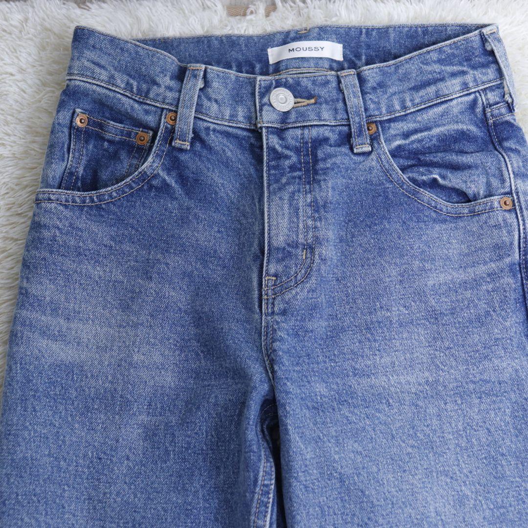美品　MOUSSY　MVS センタープレス　デニム　W23