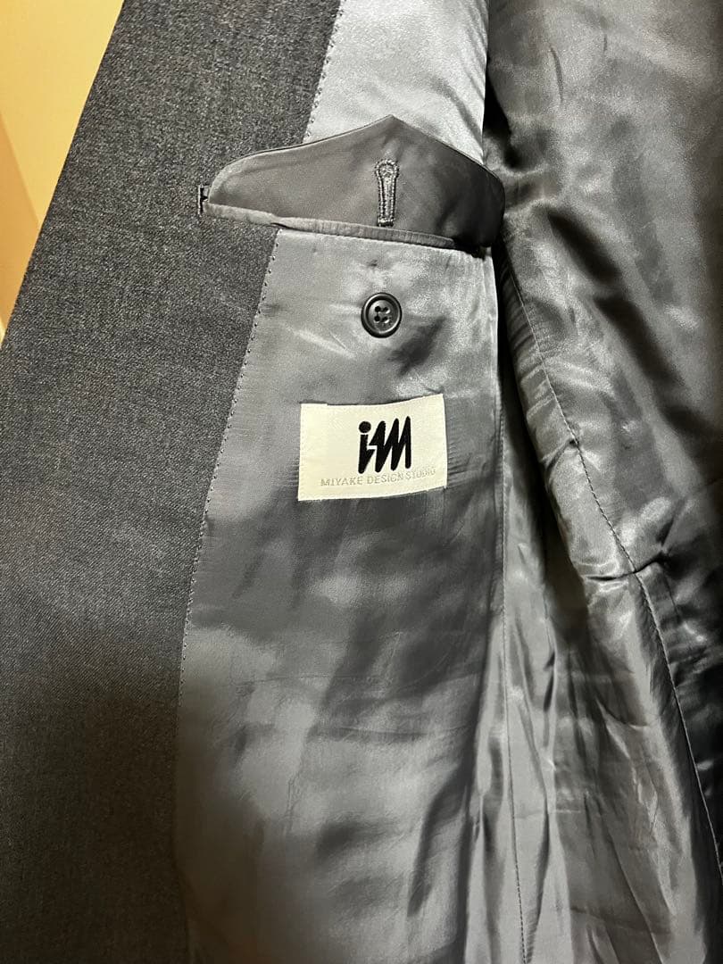ISSEY MIYAKE DESIGN STUDIO ダブルブレストジャケット