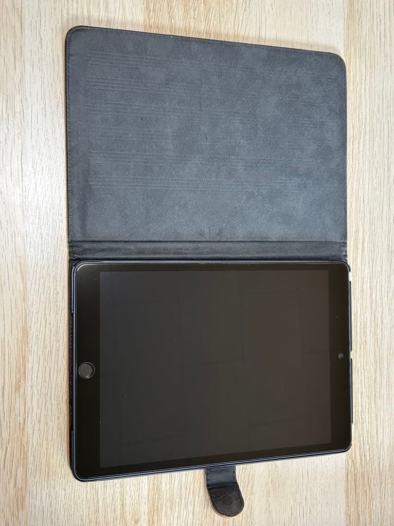 【美品・電池100%】iPad 第8世代 128GB Wi-Fi 即発送◎