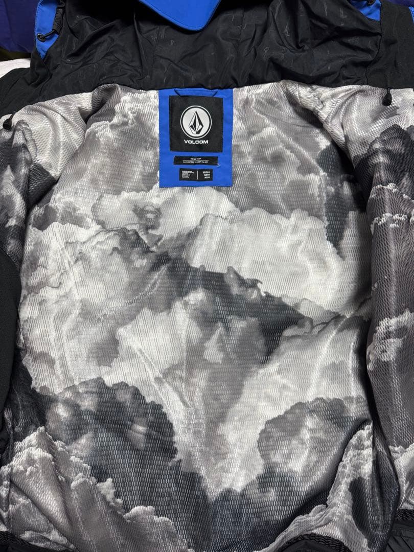 Volcom スノーボードウェア