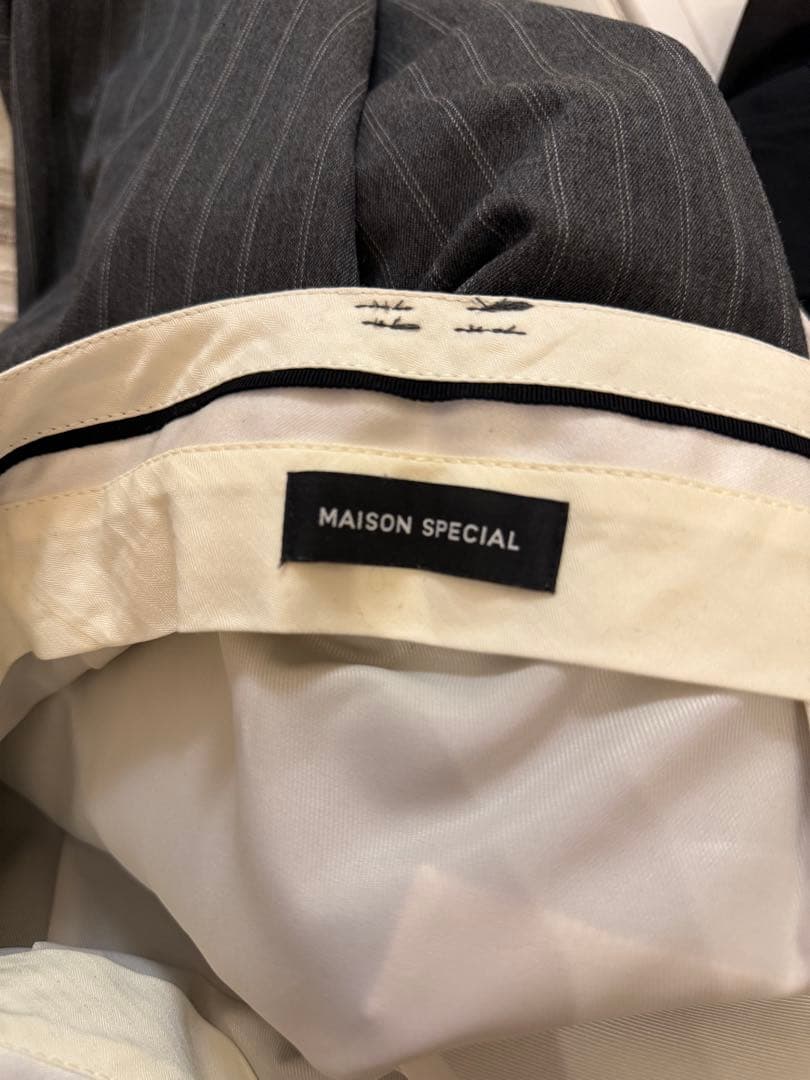 MAISON SPECIAL グレーストライプ タイトスカートベルト付き