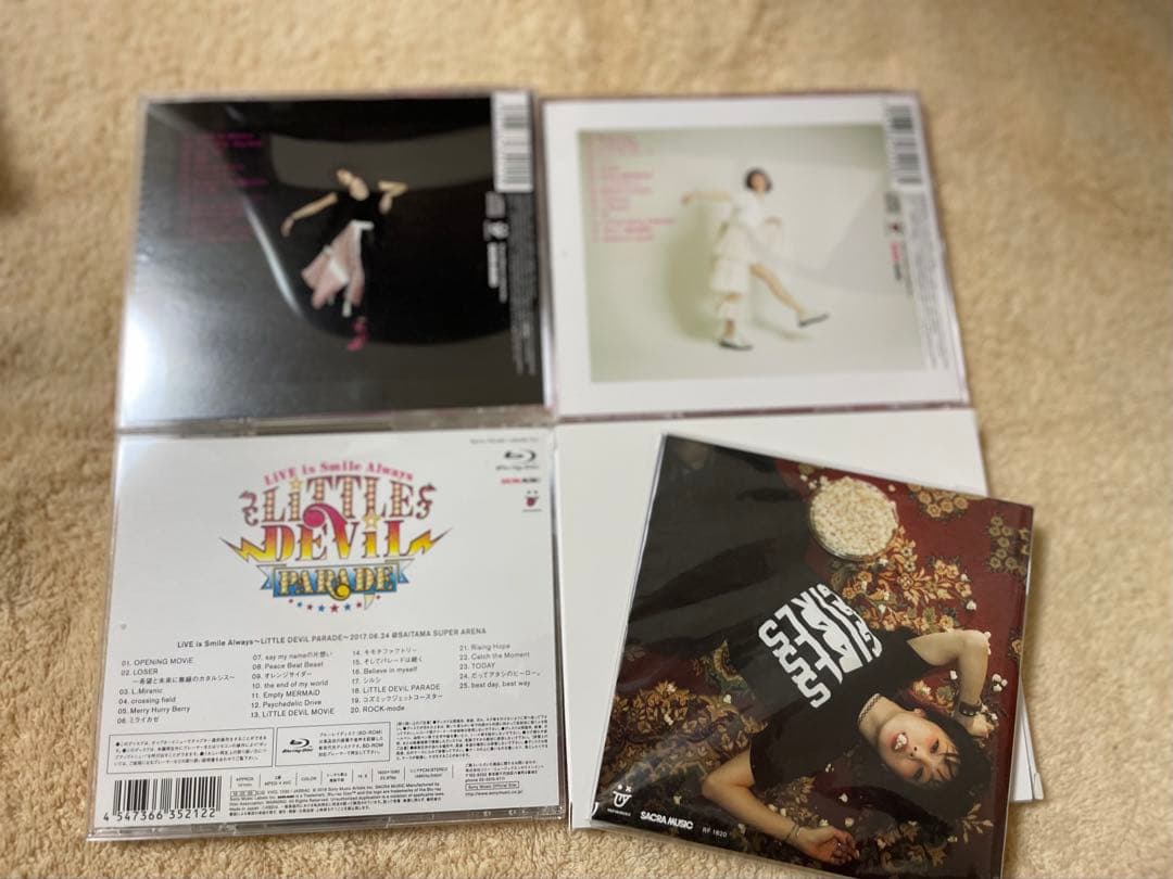 LiSA BEST-Day-&LiSA BEST-Way- Tシャツ付き
