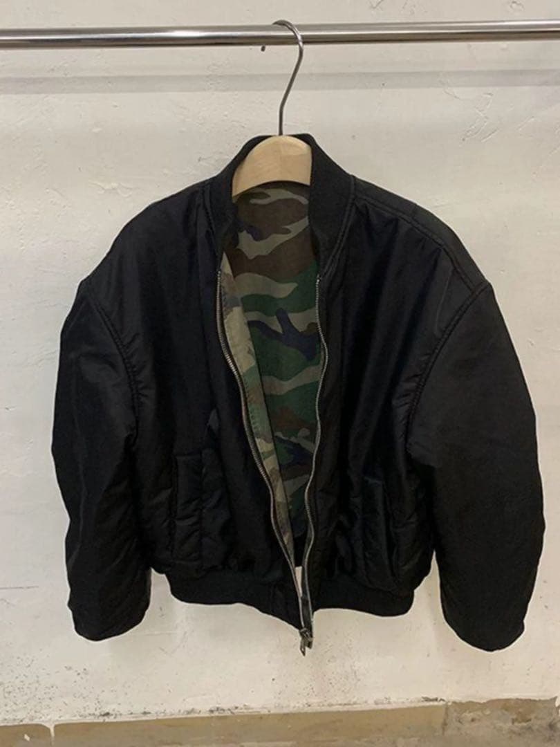 リバーシブル MA-1 フライトジャケット 迷彩/ブラック　ストリート