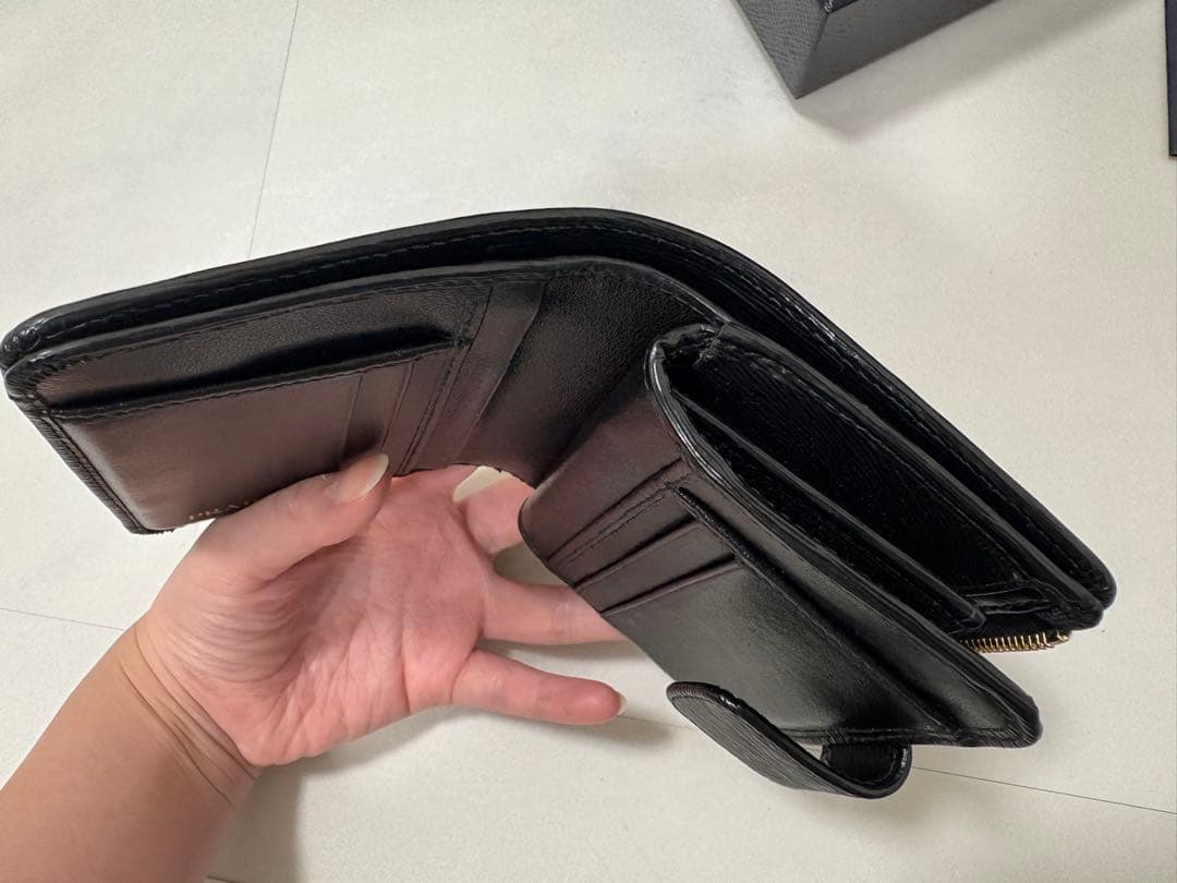 PRADA PORTA.F. PICCOLO LAMPO 二つ折り財布