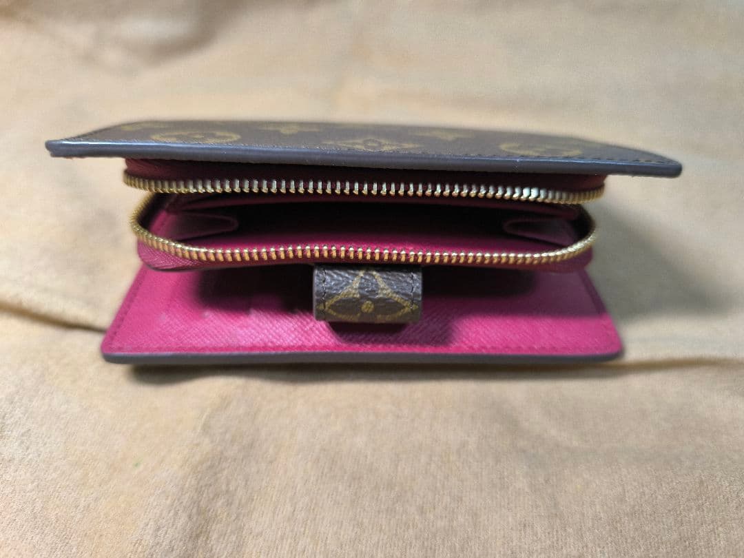 LOUIS VUITTON ルイ・ヴィトン ポルトフォイユ ジュリエット
