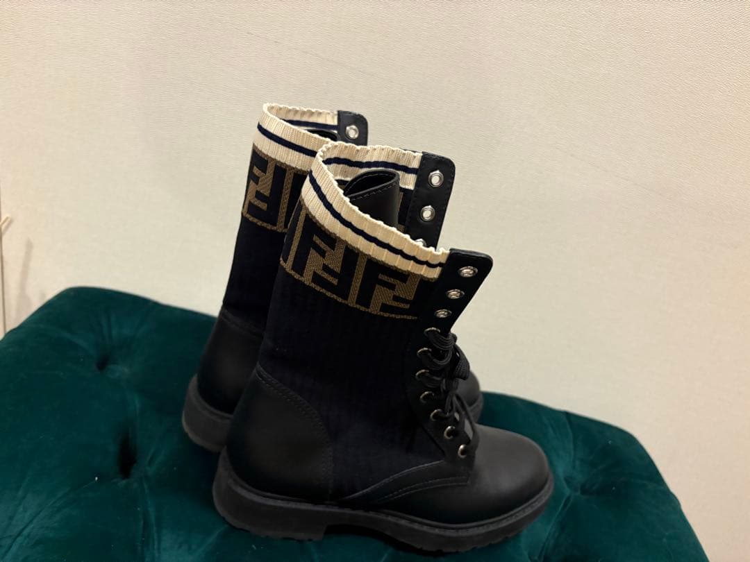 値下げ 【Fendi】ブーツ 24.5cm