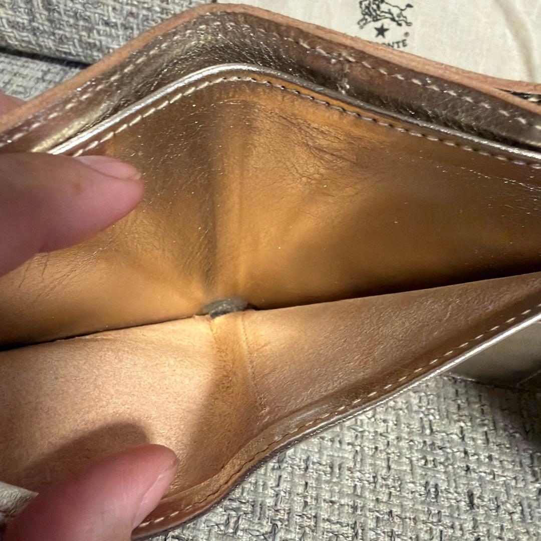 最終値下げ　美品　イルビゾンテ　がま口二つ折り財布　メタリック　ゴールド