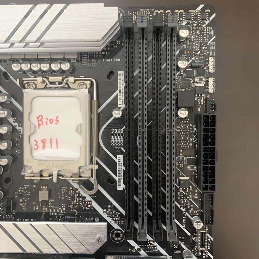 ASUS PRIME Z690-P BIOS起動確認済