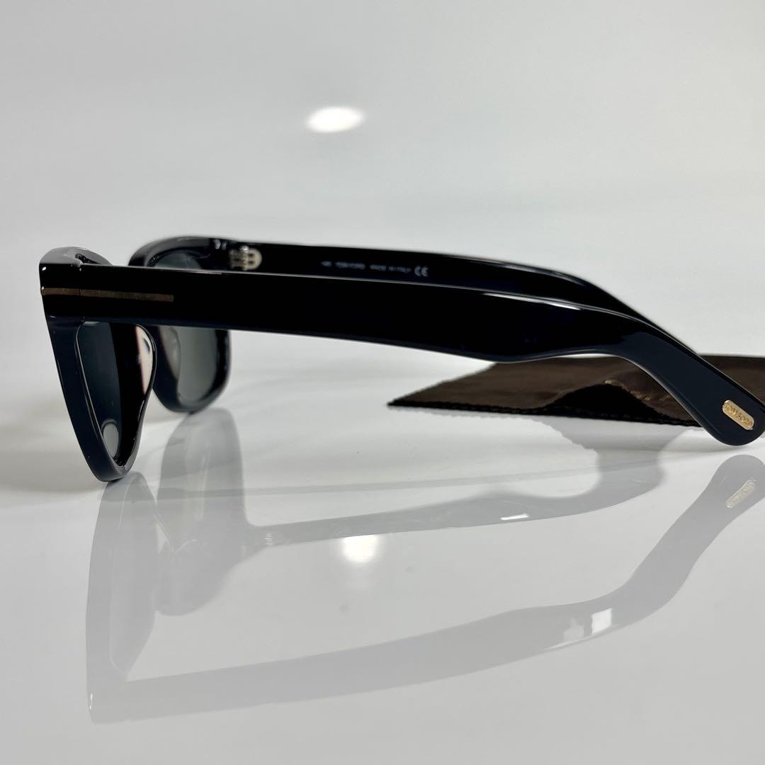 極美品 TOM FORD トムフォード TF211 AFサングラス ブラック 黒