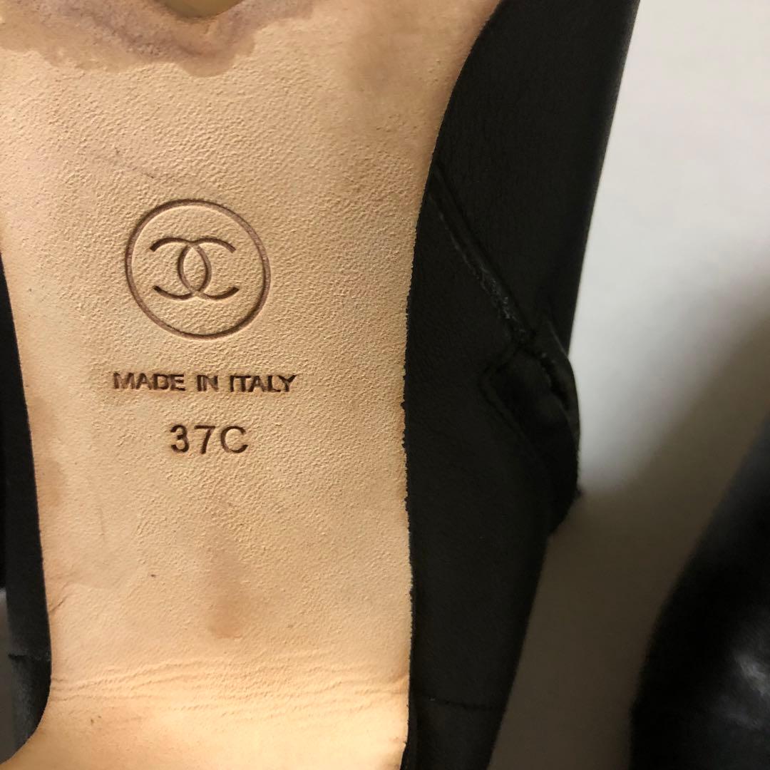 c*止様 CHANEL ブラック ポインテッドトゥブーツ