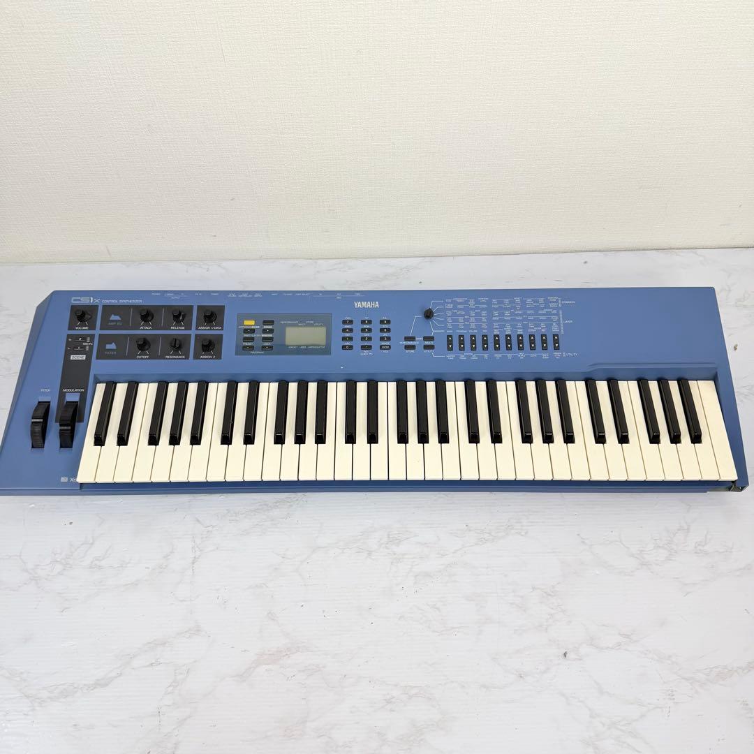 YAMAHA　CS1x　シンセサイザー　ソフトケース　動作品
