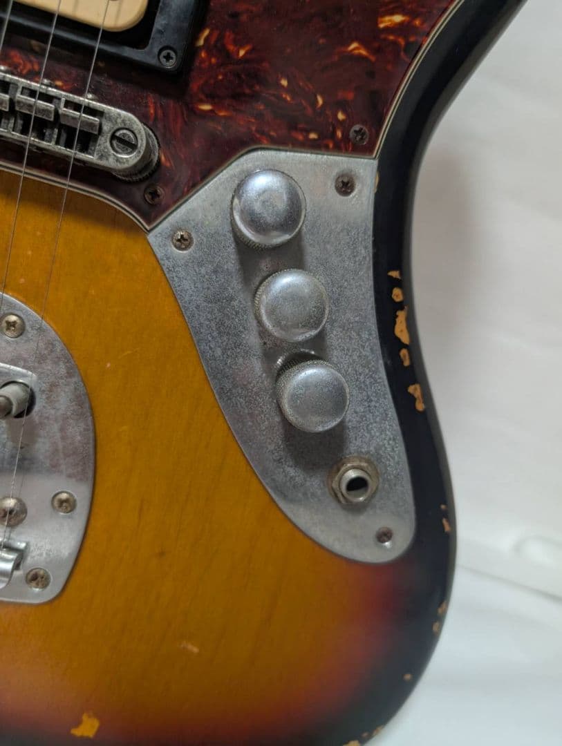 つ*ま様 Fender  Cobain Road Worn Jaguar