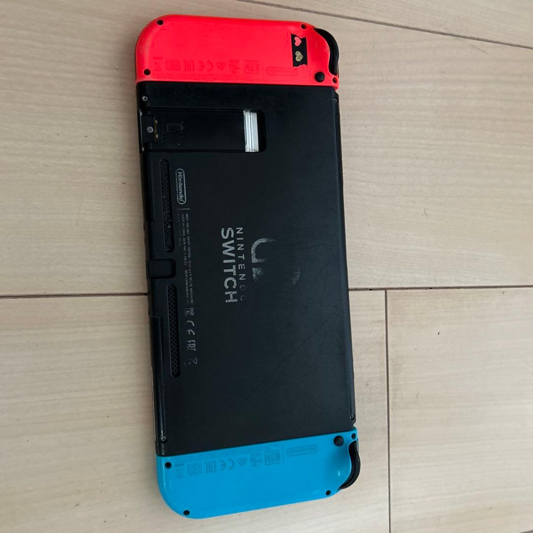 Nintendo Switch 本体 青赤 + FIFA 22、20
