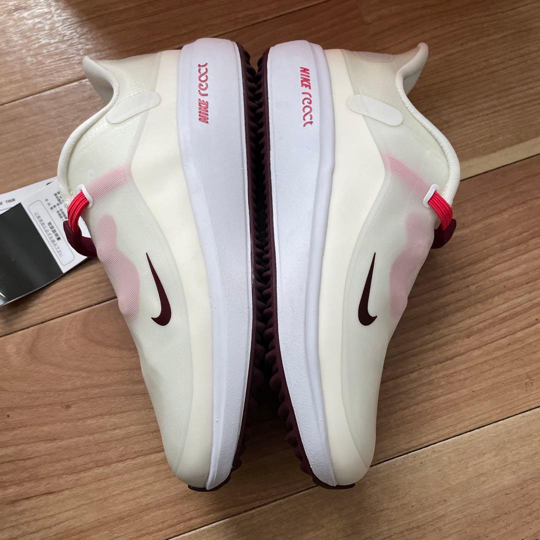 NIKE ナイキ　リアクト　エース　ツアー　WMNS REACT 23.5cm