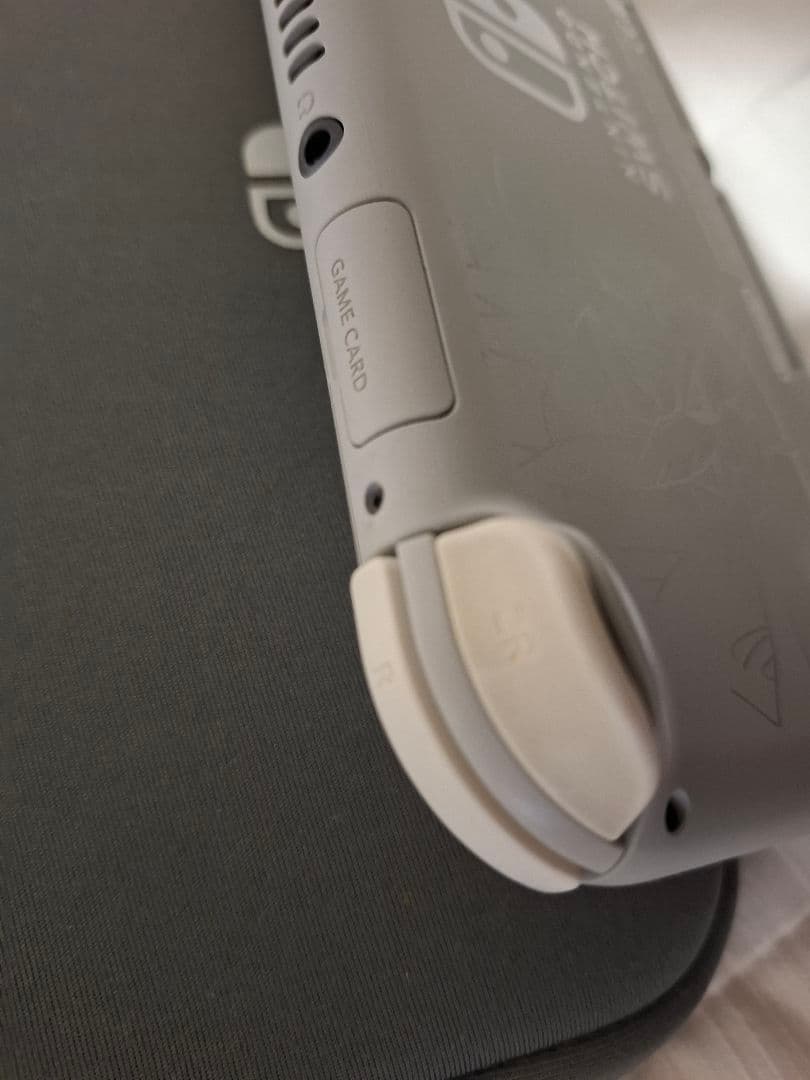 Nintendo Switch　ライト　本体+カバーセット　ポケモン　Edi
