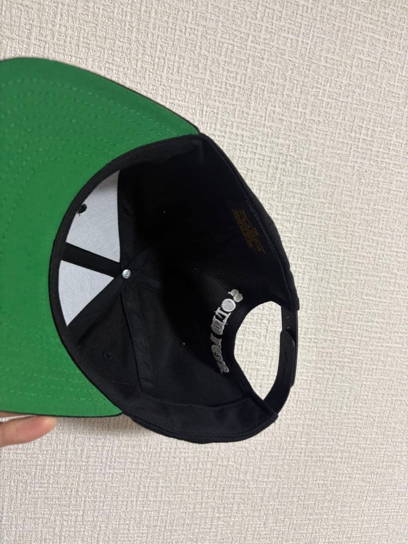 Solid Beat ロゴ刺繍 キャップ 黒
