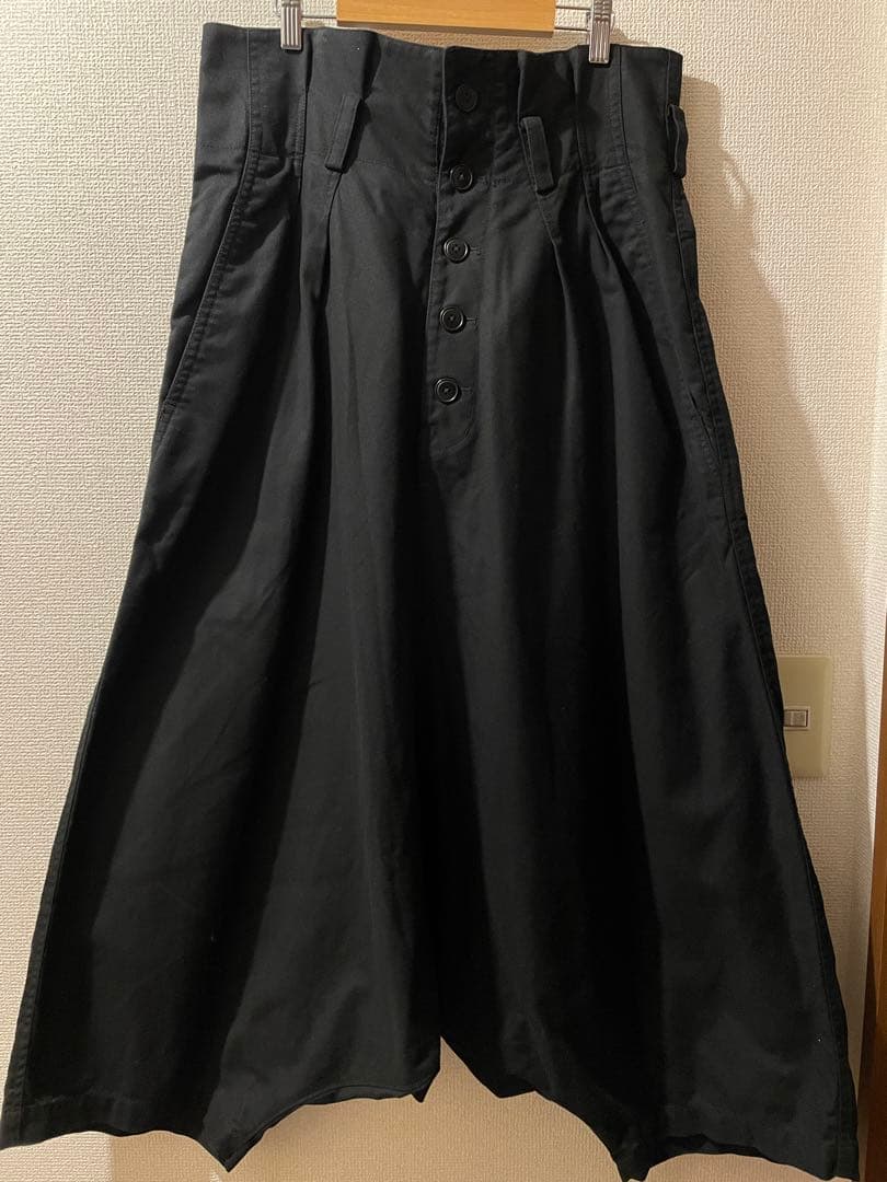 S'YTE サルエルパンツ ブラック