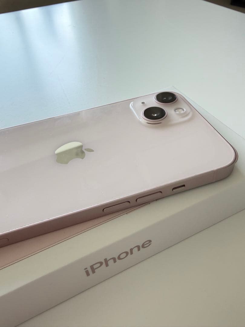 Apple iPhone 13 ピンク　本体