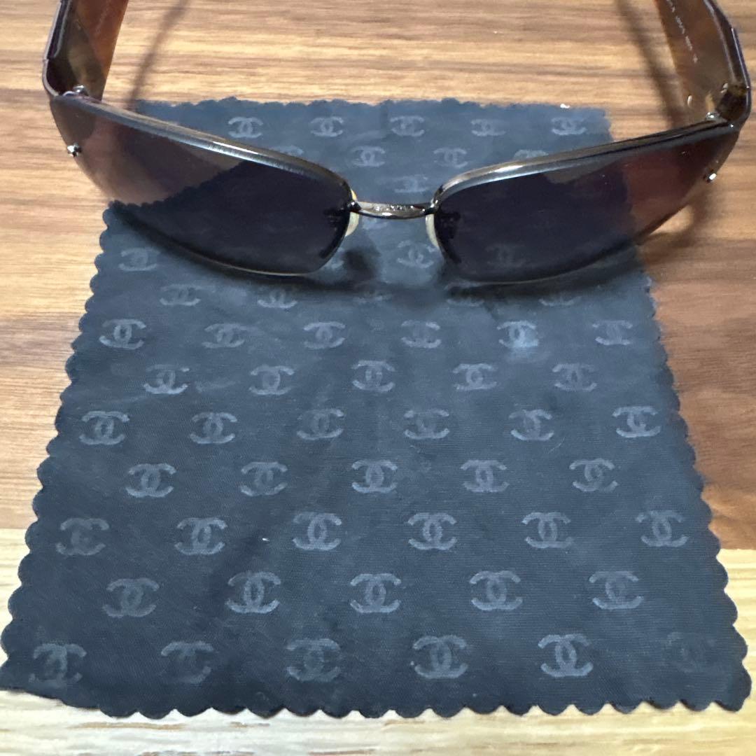 CHANEL サングラス ブラウンフレーム