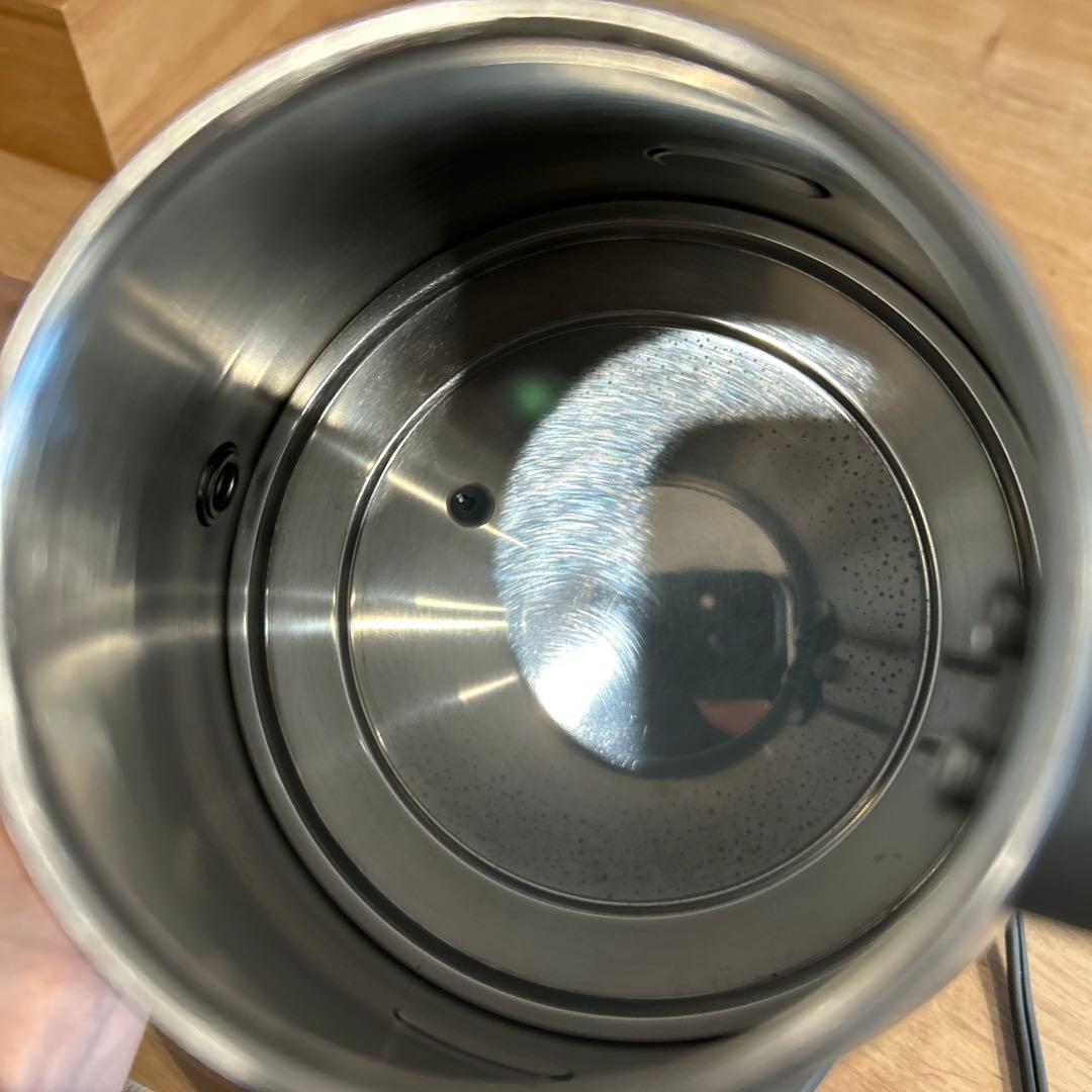 デロンギ 温度調整電気ケトル アイコナ 1000ml グレー
