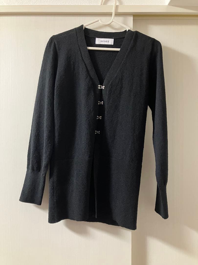 SENEE フロントホックvネックカーディガン