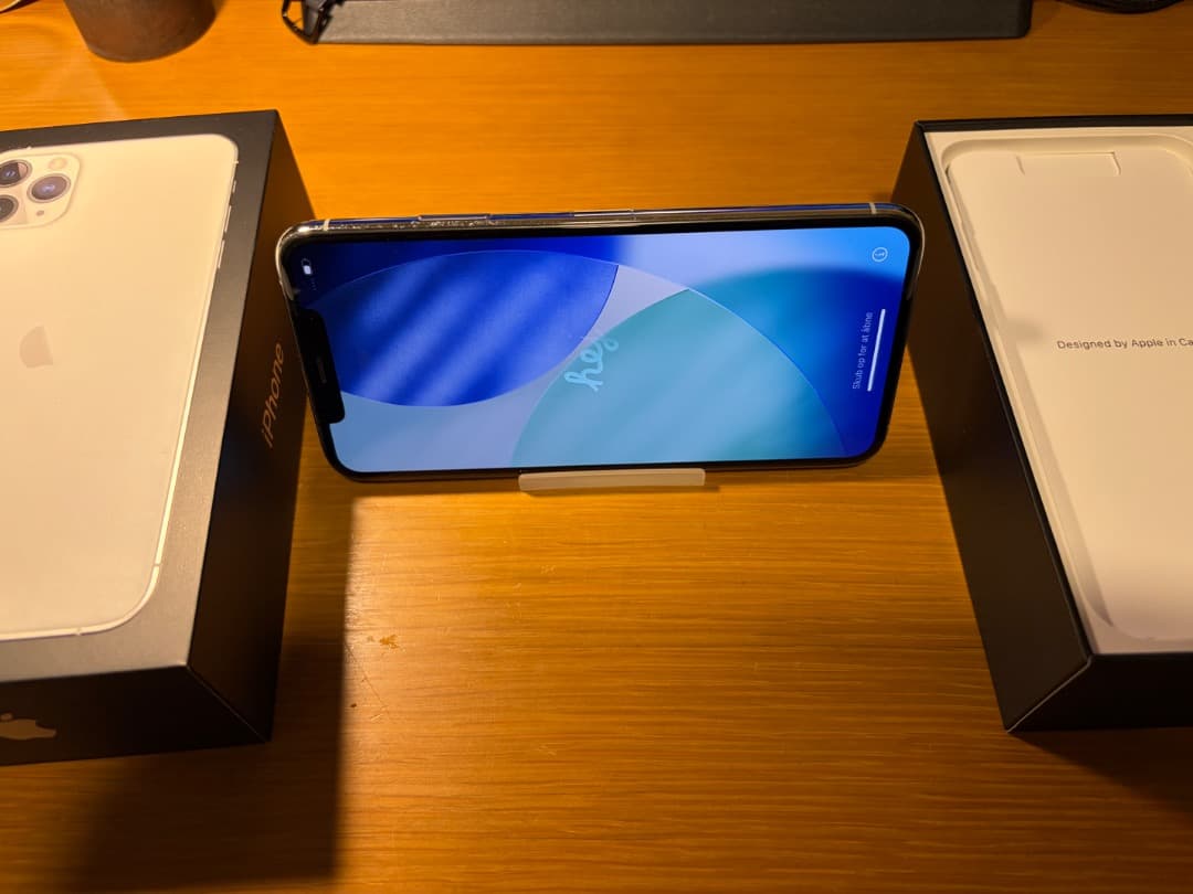 iPhone11 Pro Max 256GB MWHK2J/A SIMフリー