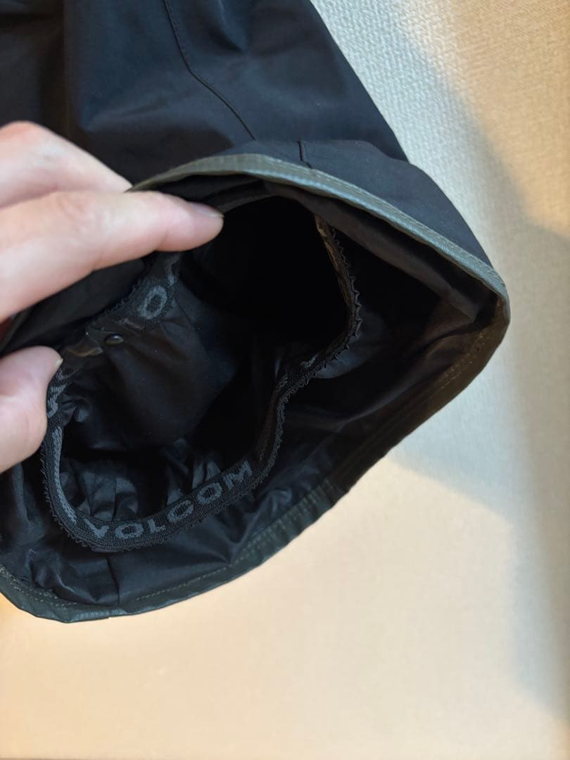 O*U様 【極美品】ボルコム　スノーボードパンツ　GORE-TEX