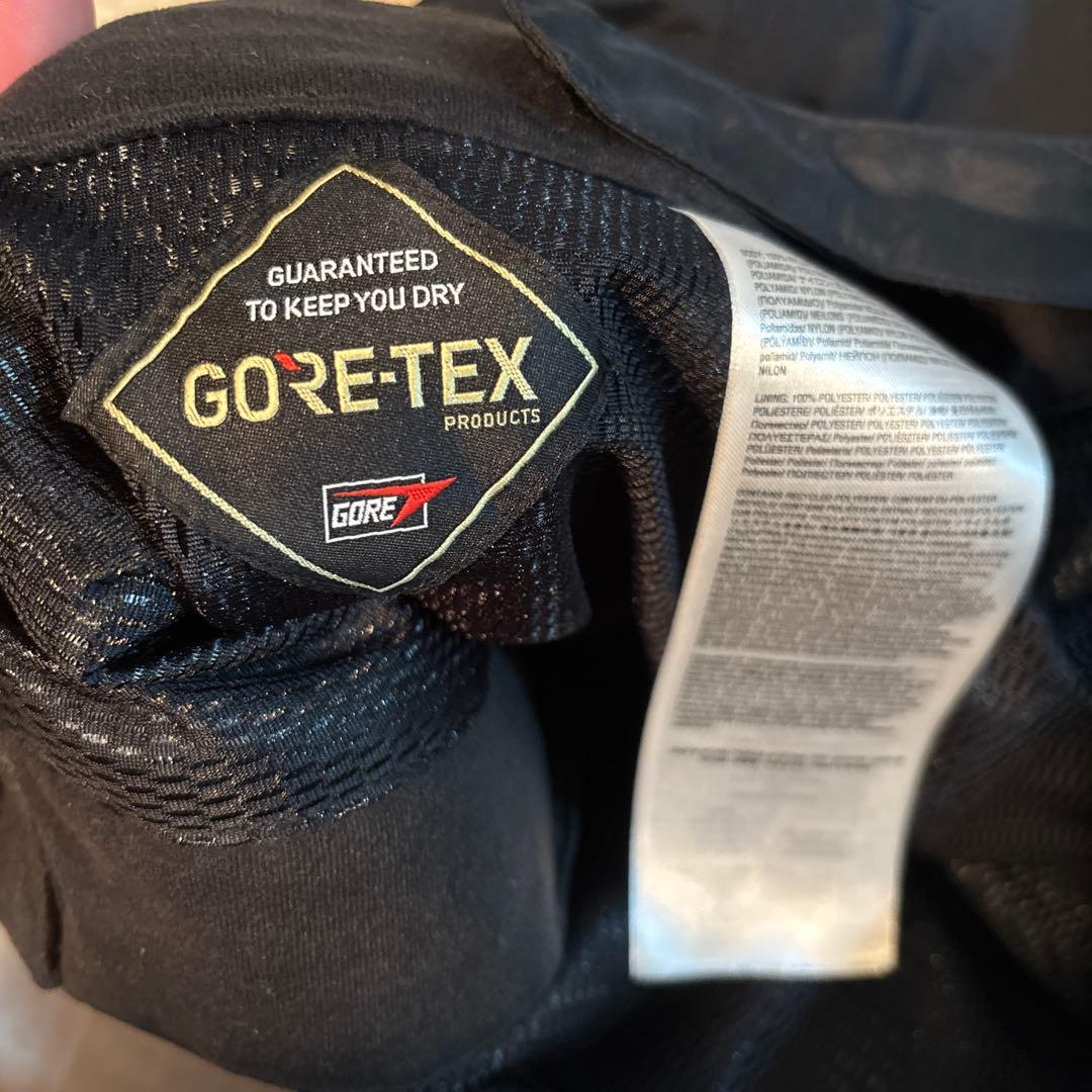 O*U様 【極美品】ボルコム　スノーボードパンツ　GORE-TEX