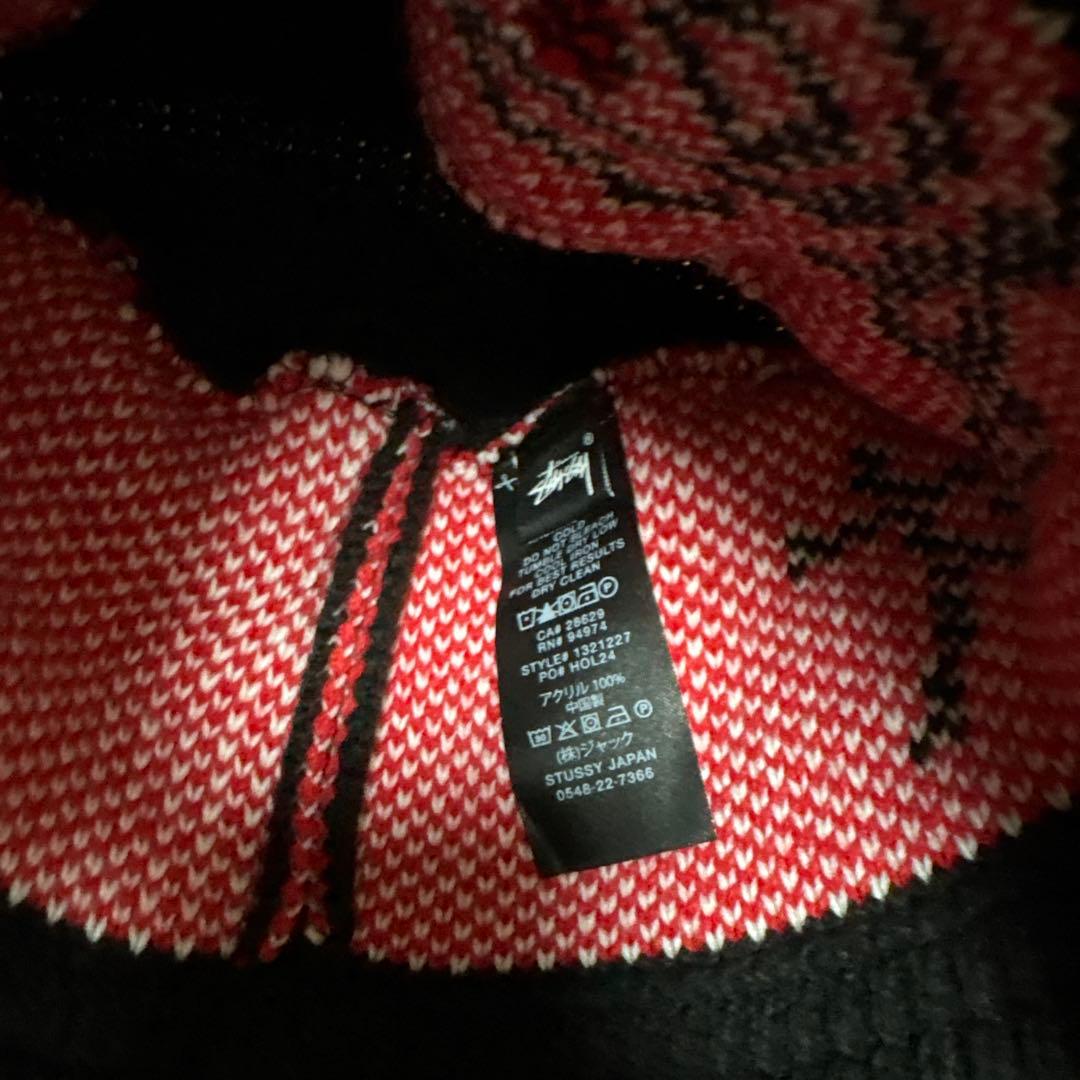 Stussy ブラック ニット帽　バケハ