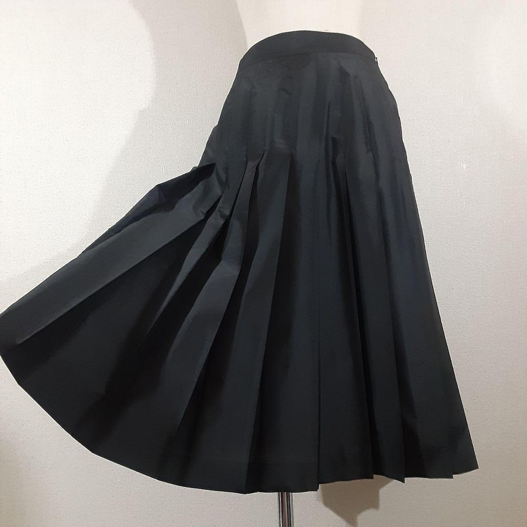 マーガレットハウエル　シルク　絹　サイズⅡ　M~L　プリーツスカート　日本製　黒