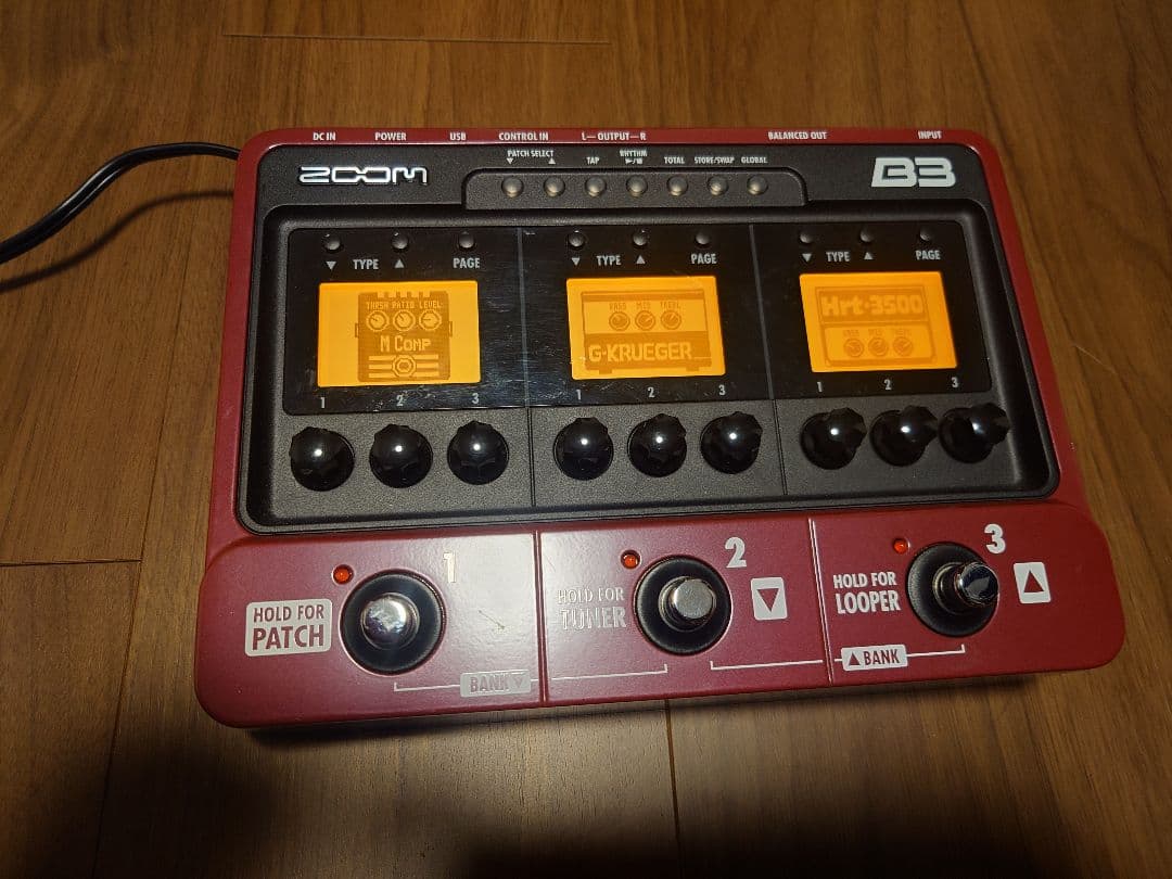 Zoom B3 ベースエフェクター