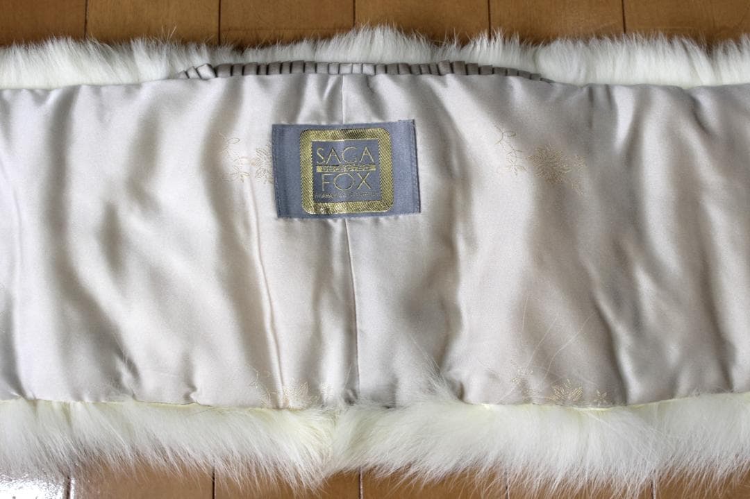 S 23【極美品】サガ フォックス SAGA FOX ショール マフラー 極太