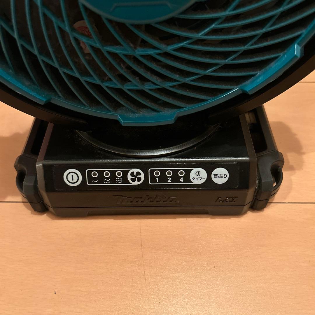 マキタ　CF102D