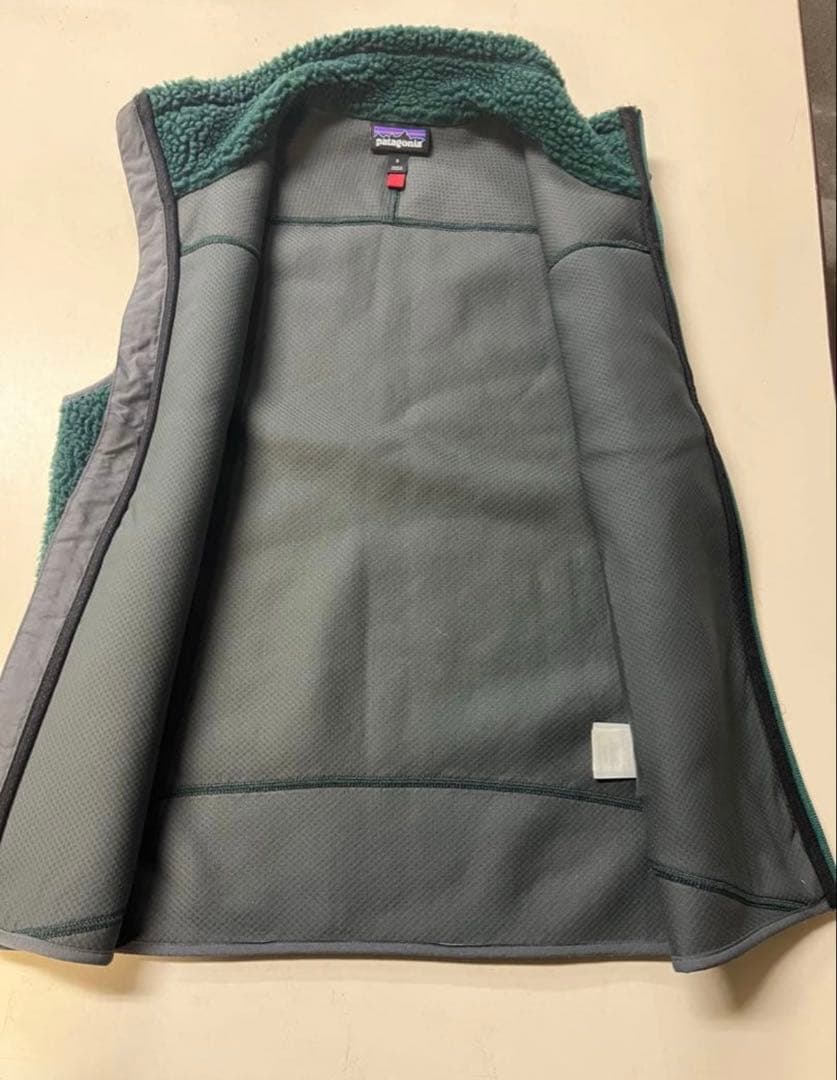 Patagonia フリースベスト S グリーン