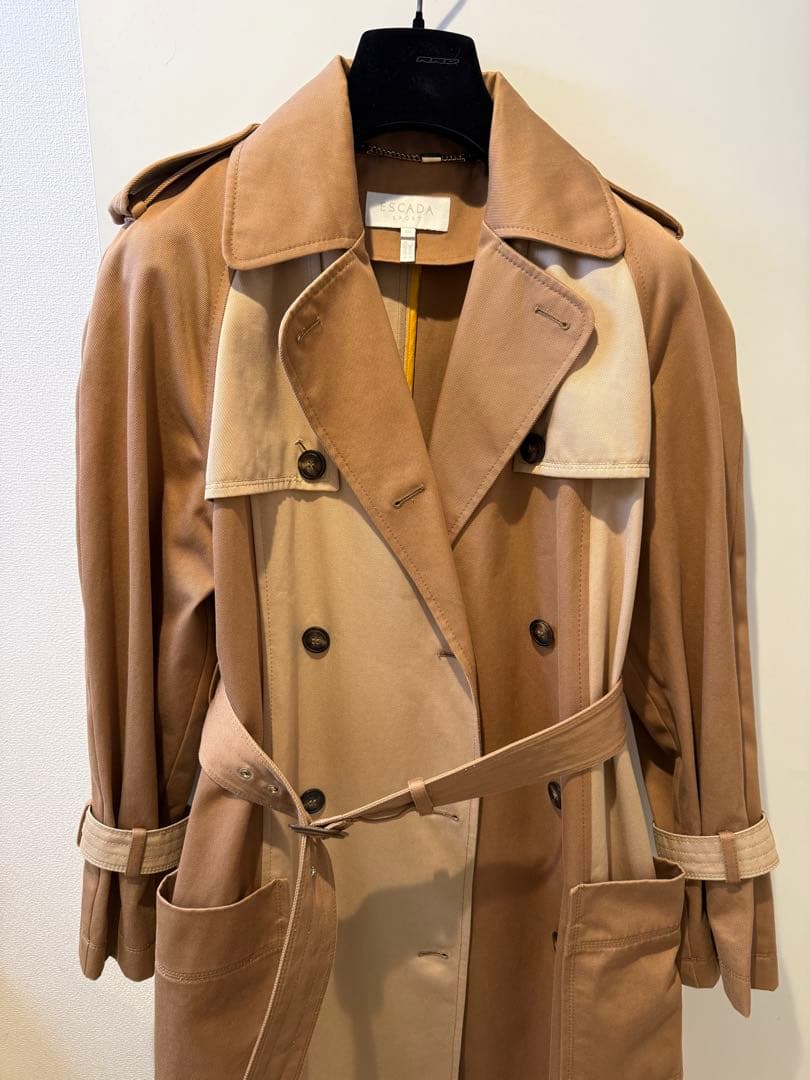 ESCADA トレンチコート 36 ベージュ系