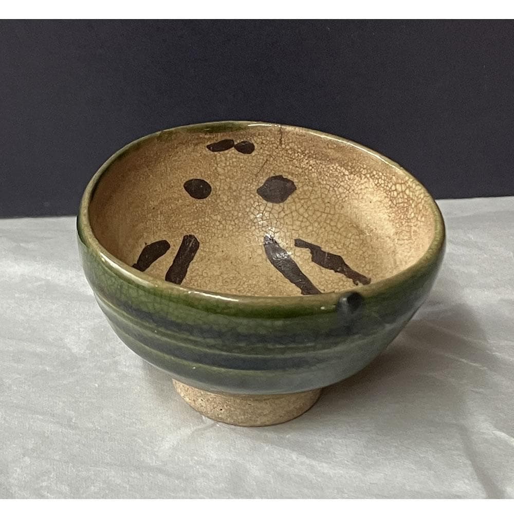 p051 加藤作助 織部 兎画 ぐいのみ 猪口 酒杯 酒盃 酒器