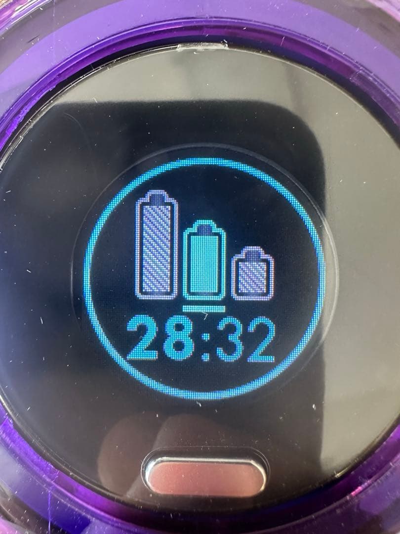 ほぼ未使用　Dyson Digital Slim Fluffy 台座付き