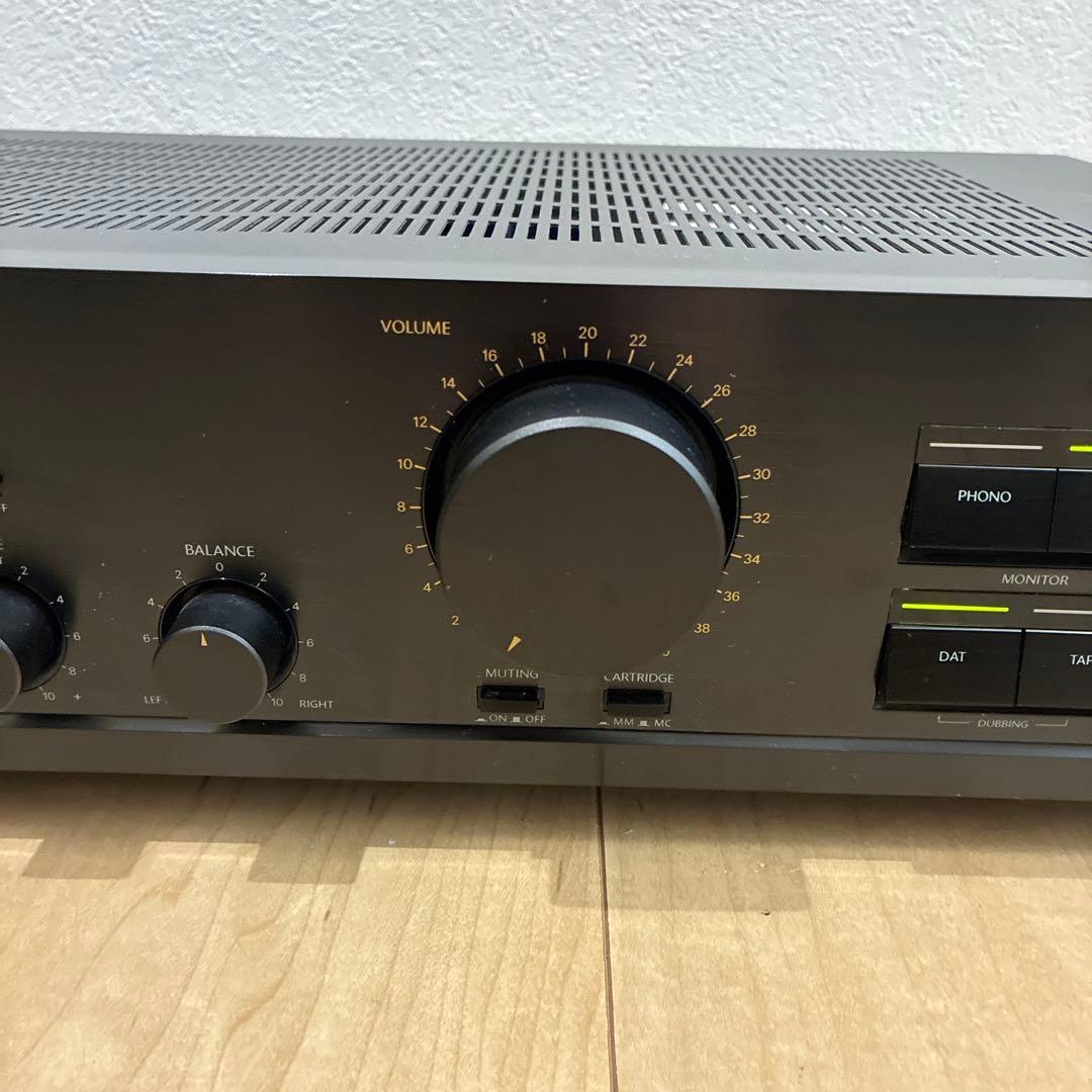 onkyo A-812EX プリメインアンプです いい音です！！完動品