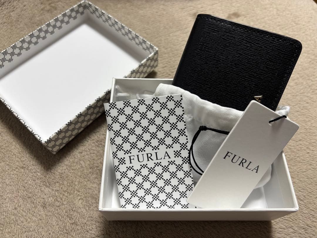 ⭐︎ほぼ未使用⭐︎ FURLA ブラック レザー 名刺入れ