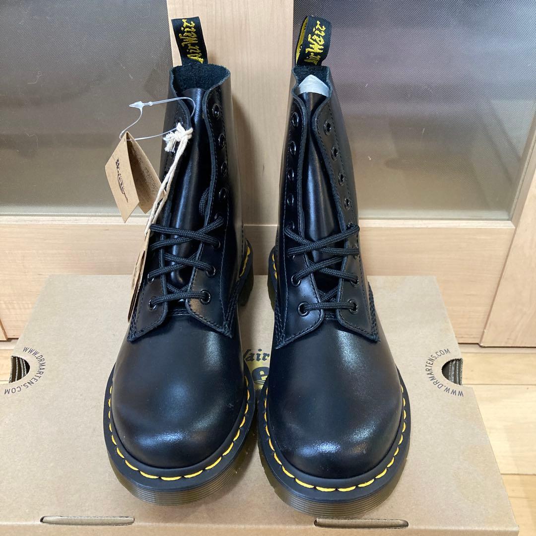 新品未使用☆Dr. Martens 8ホールブーツ 23cm