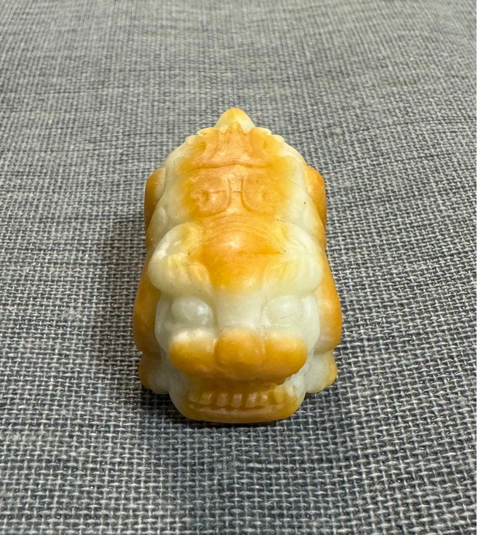 本玉 犬　時代物 お守り 極細工 和田玉 骨董 玉彫 古玩 開運 遺品整理 根付
