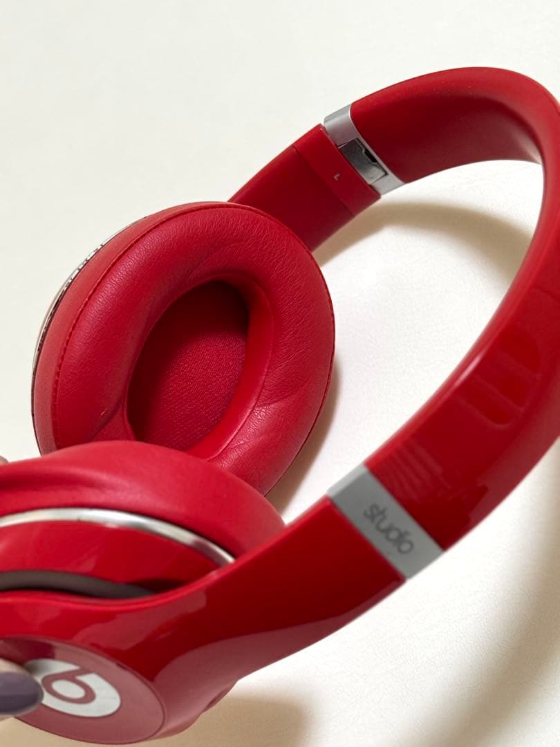 Beats Studio Wireless ヘッドホン 赤 充電コード ケース付