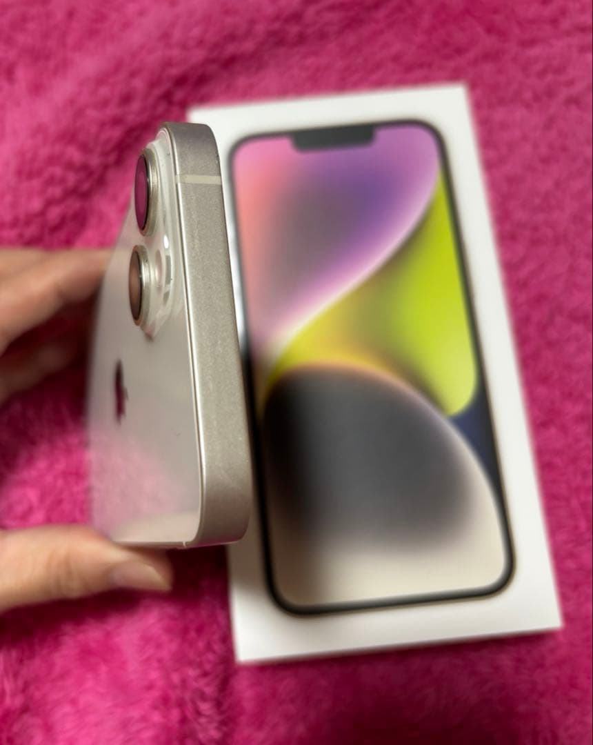 Apple iPhone14 128GBホワイト(スターライト) 本体