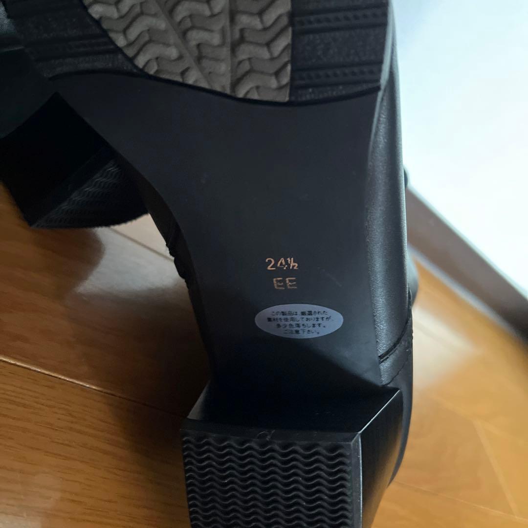 ❤️イング　レースアップブーツ　黒　24.5㎝　新品　未使用