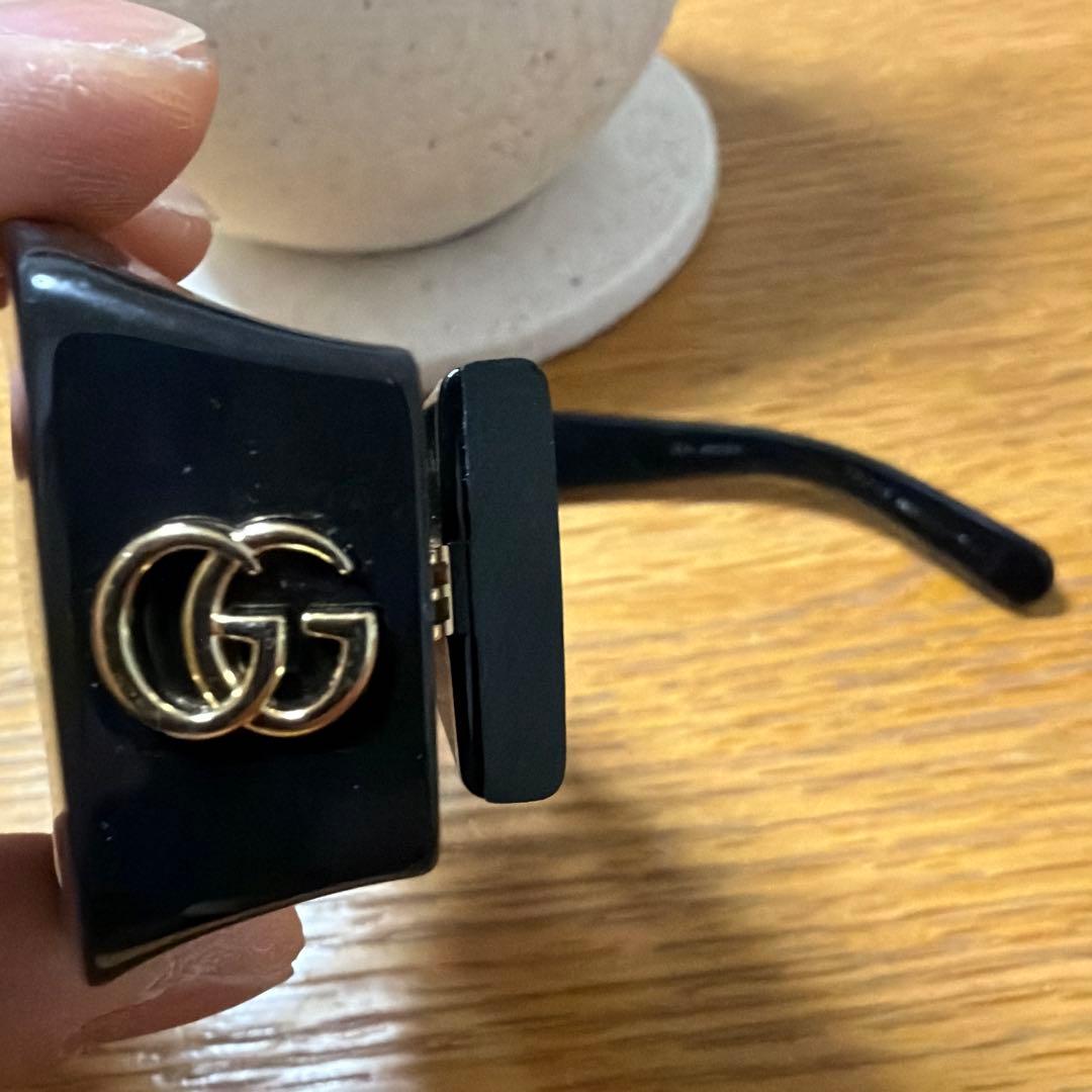 GUCCI ブラック サングラス スクエア