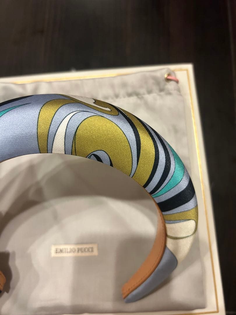 EMILIO PUCCI カチューシャ
