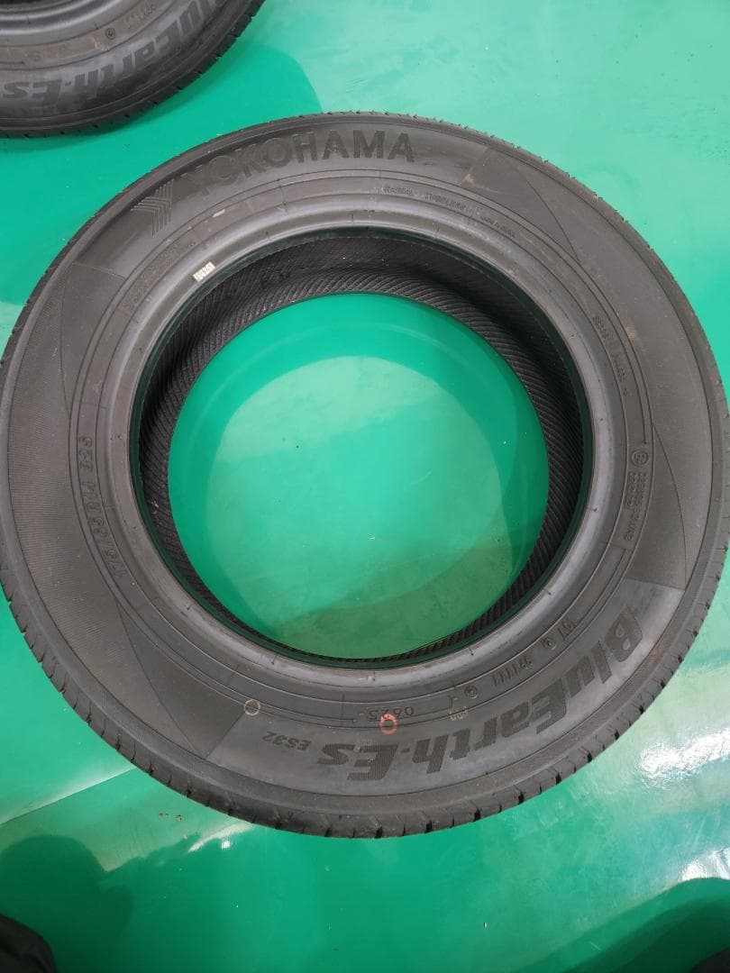 送料込☆2025年製 ヨコハマタイヤ 175/65R14☆4本