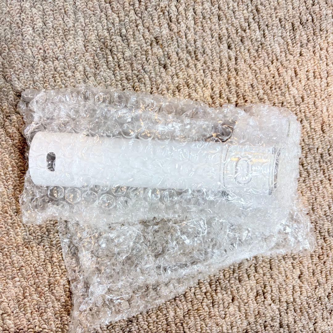 1度使用◇アイリスオーヤマ　ハンディリンサークリーナー RNSK-B200D-W